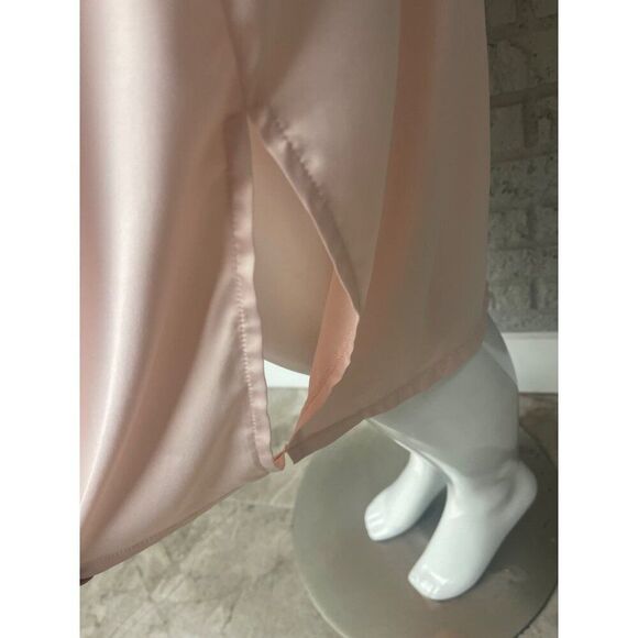 AW. Bridal Women Light Pink Satin Bridesmaid Robe Lingerie with Lace Accent Size - Picture 8 of 9